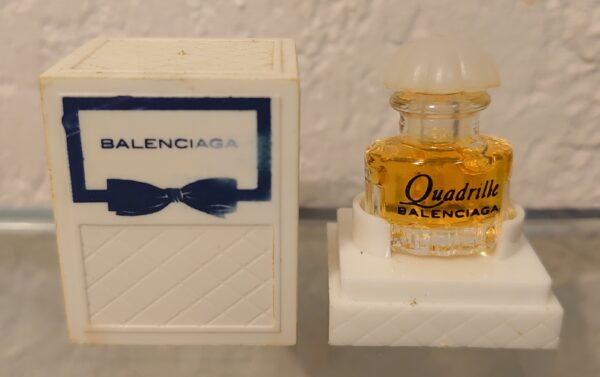 QUADRILLE - PARFUM 1 ML Boite Cube Plexi de BALENCIAGA