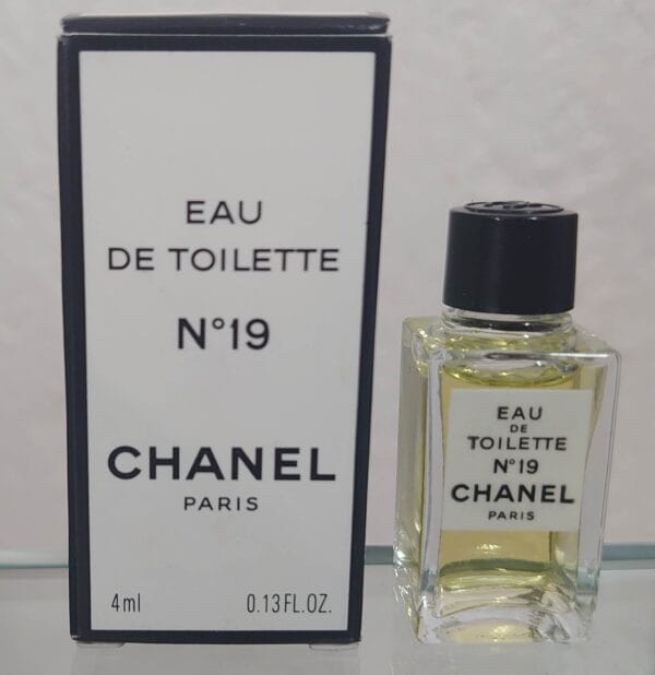 N° 19 - EDT 4 ML de CHANEL