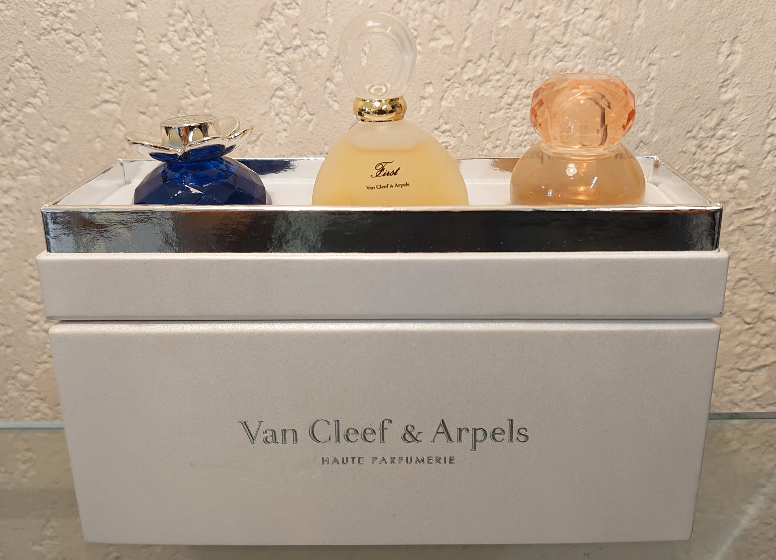 COFFRET VAN CLEEF – Haute Parfumerie – Feerie First + Oriens de VAN CLEEF – Perlerare63 – de parfums à collectionner