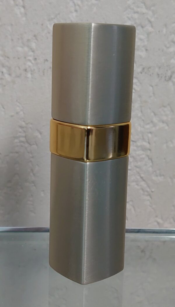 N° 19 - Vapo de sac 6 ML SB de CHANEL