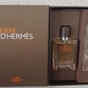COFFRET TERRE D' HERMES - Eau Intense Vetyver - EDP 12,5 ML + Pierre a Parfumer de HERMES