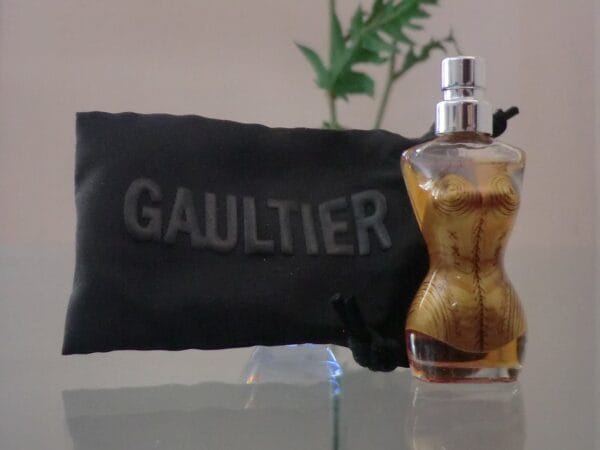 CLASSIQUE - Corset Doré Pochon Noir - EDT 3,5 ML de GAULTIER