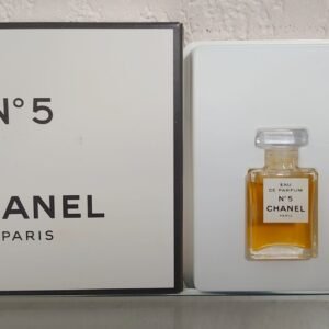 Coffret N° 5 - EDP 4 ML + Emulsion Pour le Corps 6 ML de DIOR