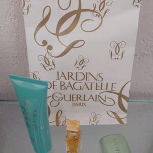 COFFRET JARDINS DE BAGATELLE - EDP 4 ML + Emulsion Corps 25 ML + Savon 25 g. de GUERLAIN