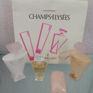 COFFRET CHAMPS ELYSEES - EDT 5 ML + Gel Bain 25 ML + Lait Corps 25 ML + Savon 25 g. de GUERLAIN