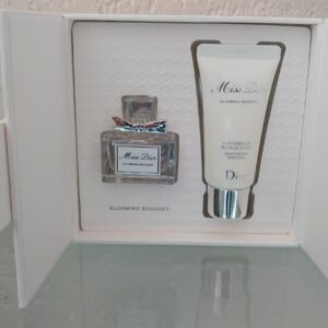 COFFRET MISS DIOR - Blooming Bouquet - EDP 5 ML + Lait 20 ML de DIOR