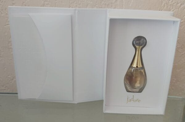 J' ADORE - Boite Luxe - EDP 5 ML + 3 Cartes Parfumées de DIOR