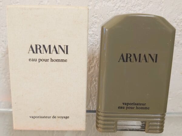 EAU POUR HOMME - Vapo de Voyage 30 ML de ARMANI