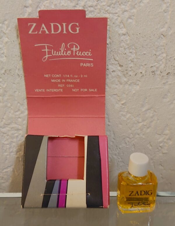 ZADIG - Version - 2 ML dans Pochette de PUCCI