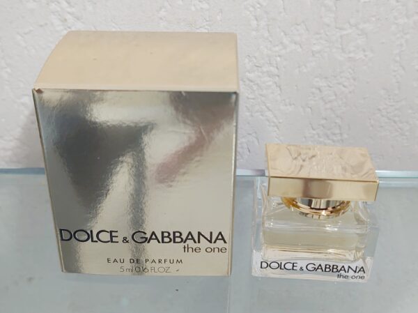 THE ONE - Boite Carrée - EDP 5 ML de DOLCE GABBANA