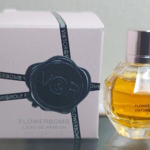 FLOWERBOMB - L ' Eau de Parfum 7 ML de VICTOR ET ROLF
