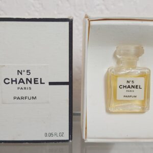 N° 5 - PARFUM 1,5 ML Trait Noir Petite Boite de CHANEL