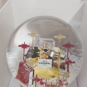 BOULE A NEIGE DE NOEL - N° 5 - Rouge de CHANEL