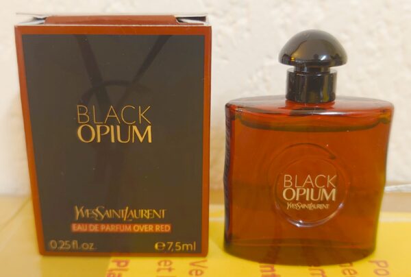 BLACK OPIUM OVER RED - EDP 7,5 ML de SAINT LAURENT