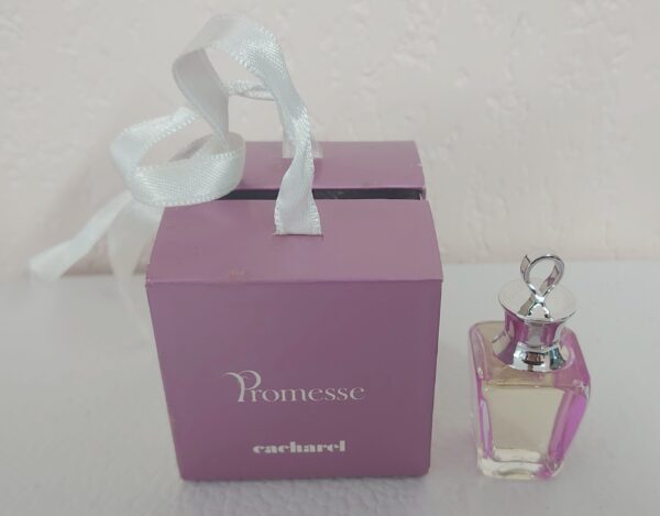 COFFRET PROMESSE - EDT 5 ML de CACHAREL
