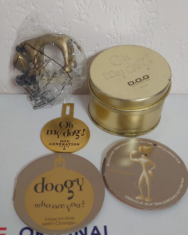 Mini Coffret DOGGY - OH MY DOG - EDT 2 ML + Mascotte + Magnets de DOG GENERATION