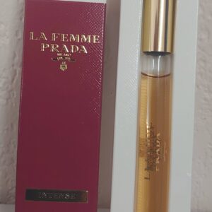 LA FEMME - EDP INTENSE 10 ML Roll On de PRADA