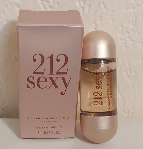 212 SEXY - EDP 5 ML de HERRERA