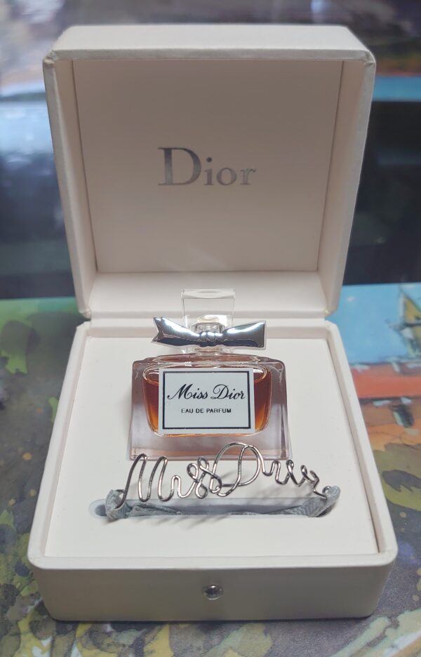 COFFRET MISS DIOR - EDP 5 ML + Bracelet de DIOR
