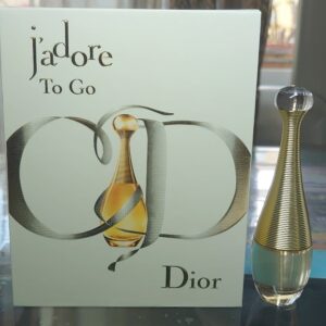 COFFRET J' ADORE TO GO - EDP Vapo 15 ML de DIOR