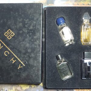 COFFRET GIVENCHY - 6 X Minis - 22 ML de GIVENCHY