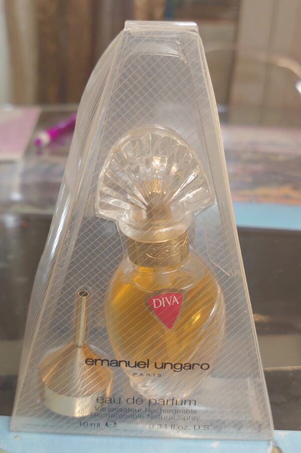 Coffret DIVA - EDP 10 ML + Entonnoir de UNGARO