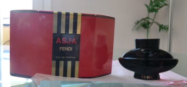 ASJA - EDP 5 ML Boite Longue de FENDI