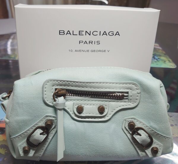 POCHETTE BEAUTE de BALENCIAGA