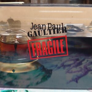 COFFRET FRAGILE VOYAGE - EDP Vapo 25 ML + Ecrin de Protection de GAULTIER