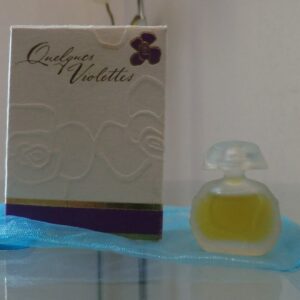 QUELQUES VIOLETTES - EDT 3 ML de HOUBIGANT