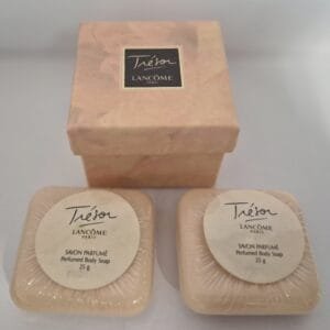 TRESOR - 2 X Savons Pétales 25 g. de LANCOME