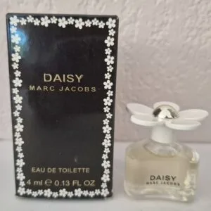 DAISY - EDT 4 ML Boite Export de JACOBS