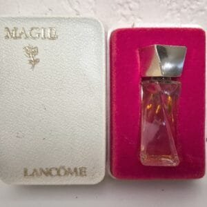 MAGIE - Vintage - Boite Rigide - Flacon Torsadé de LANCOME